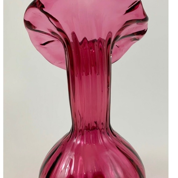 Vintage Fenton Cranberry Jack in the Pulpit Art Glass Vase 8 “ - Picture 5 of 6